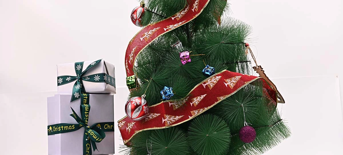 ribbons for christmas 4