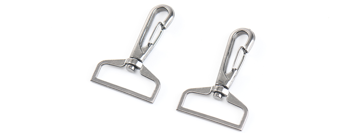 swivel hook with d ring 3