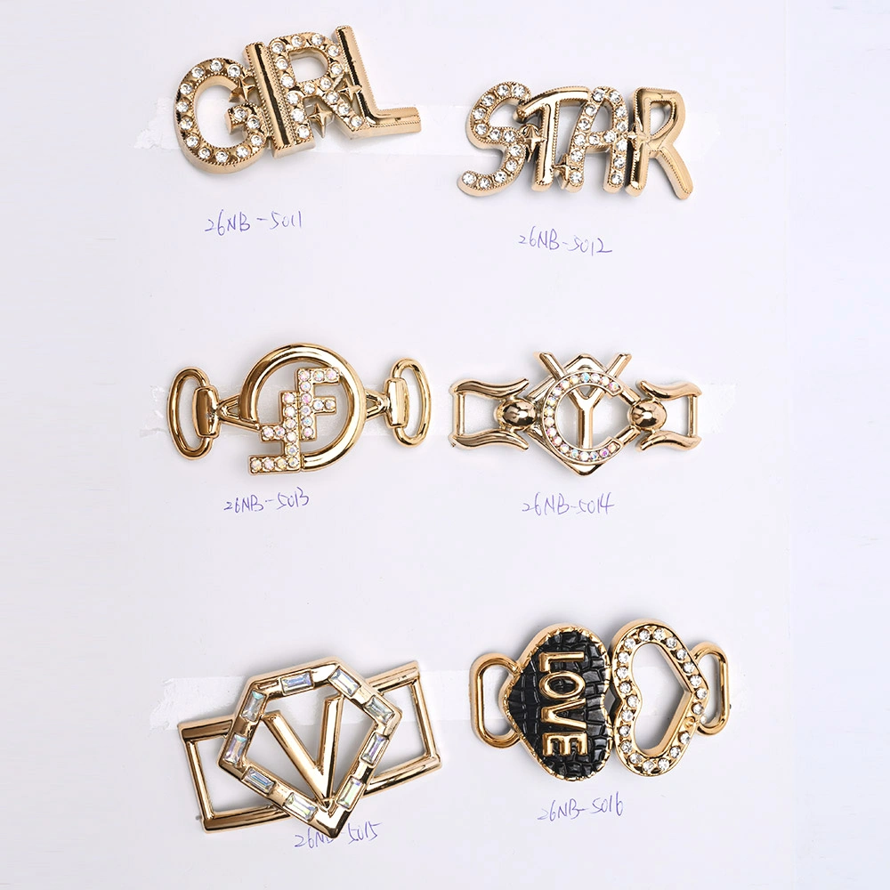 Rhinestone buckle for garments