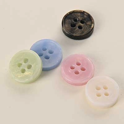 4 holes resin button