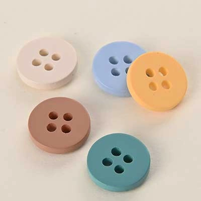 4 holes resin button