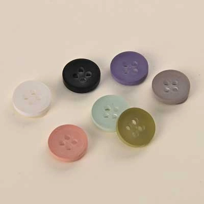 4 holes resin button