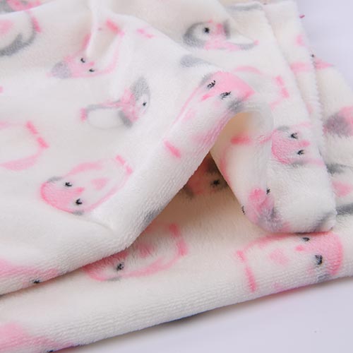 Clear and Luxurious Embossed Pattern Flannel