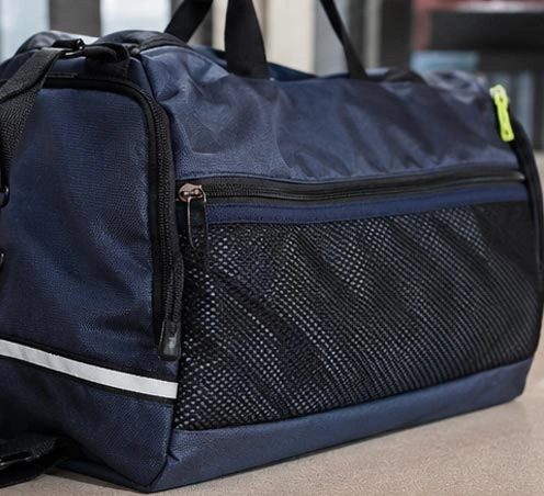 Hexagonal mesh fabric for sports bags and outdoor breathable panels