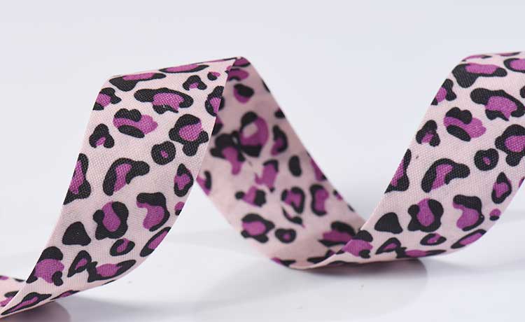 Leopard ribbon