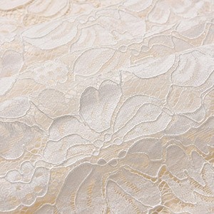 FabricLA Scallop Pattern Lace Fabrics - Nylon Spandex - Stretch Lace Fabric by The Yard - Mauve, Size: 10 Yards, Purple