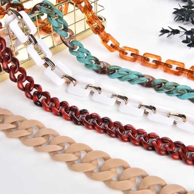 Plastic Beads & Chain
