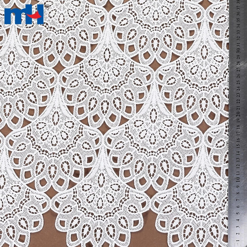 White Scalloped Guipure Chemical Lace Fabric for Dress Tops