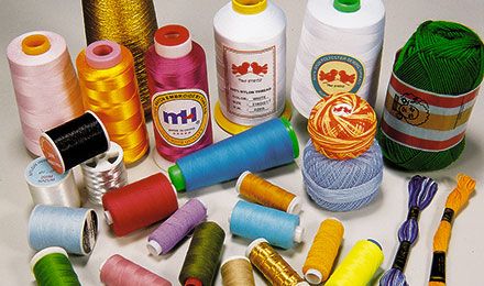 Best Sewing Thread for Singer Machine: Mastering Your Choices