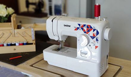 Choosing the Best Thread for Sewing Machines UK